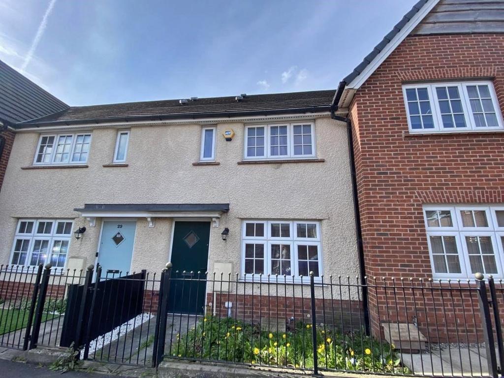 Egbert Street, Manchester, M40 2 bed terraced house £925 pcm (£213 pw)