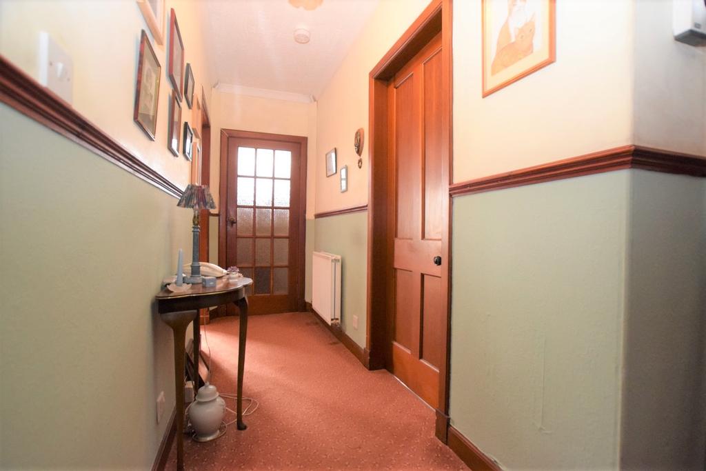 Strathyre, Greenbrae Loaning, Dumfries, DG1 3 DD -