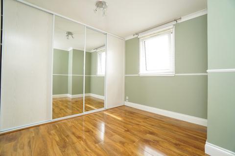 36 Barrie Quadrant, Clydebank, G81 3EH