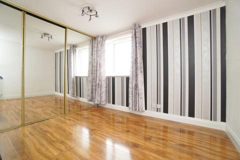 36 Barrie Quadrant, Clydebank, G81 3EH