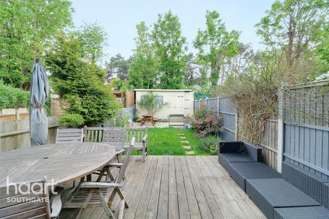 65 Devonshire Road, Palmers Green, London, N13 4QU