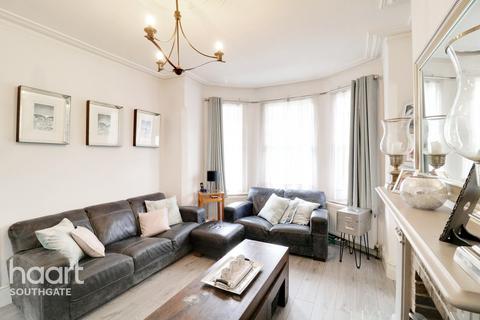 65 Devonshire Road, Palmers Green, London, N13 4QU