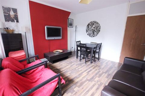 4 bedroom apartment to rent, Padstow House, Three Colt Street, London, E14
