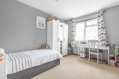 3 bedroom end of terrace house for sale - Oxford,  Headington,  OX3