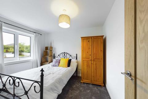 5 Amble Road, Callington, PL17 7QE