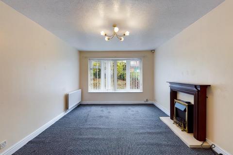 3 bedroom semi-detached house to rent, Ledbury Crescent, Birches Head, Stoke-on-Trent, ST1