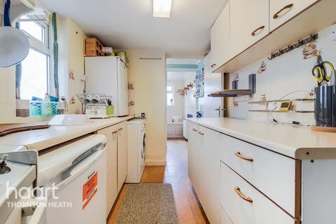 132 Bensham Lane, Thornton Heath, CR7 7EN