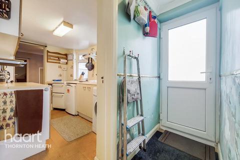 132 Bensham Lane, Thornton Heath, CR7 7EN