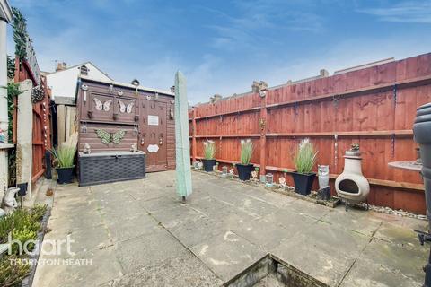 132 Bensham Lane, Thornton Heath, CR7 7EN