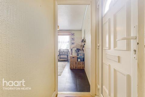 132 Bensham Lane, Thornton Heath, CR7 7EN