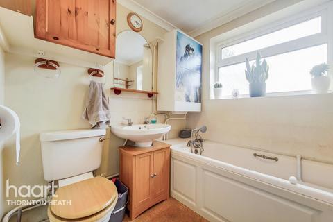 132 Bensham Lane, Thornton Heath, CR7 7EN