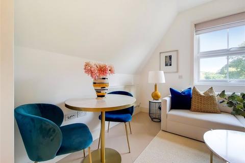 Flat 5, 5 Helena Road, London, W5 2RA