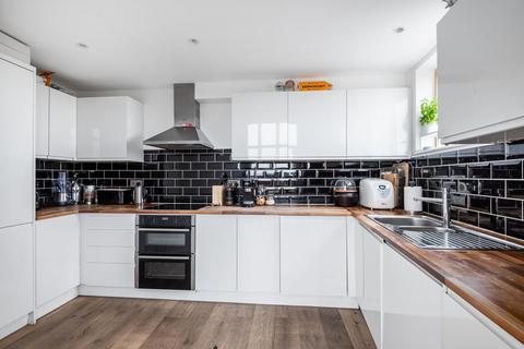 Flat 52, Artesian House, 98 Alscot Road, London, SE1 3GG