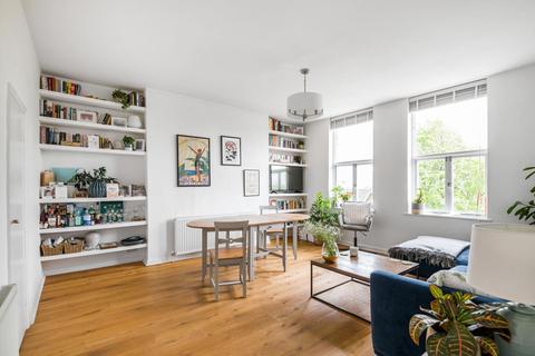 Flat 5, 11 Thicket Road, London, SE20 8DB