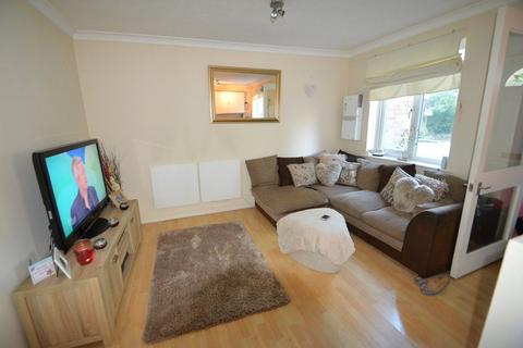 1 bedroom terraced house to rent, Meadowbrook Close, Colnbrook, Berkshire, SL3