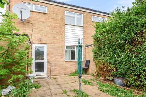 35 Weighton Road, London, SE20 8TN