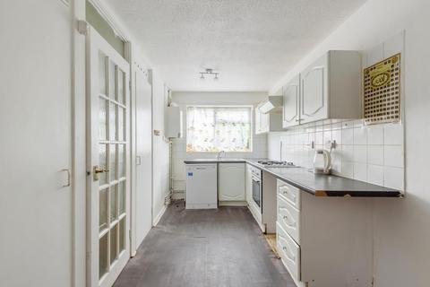 35 Weighton Road, London, SE20 8TN