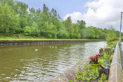 27 Ackers Fold, Leigh, WN7 4BQ
