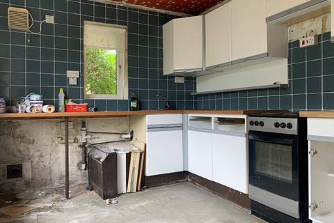 10 Sandringham Gardens, Hounslow, TW5 9RL
