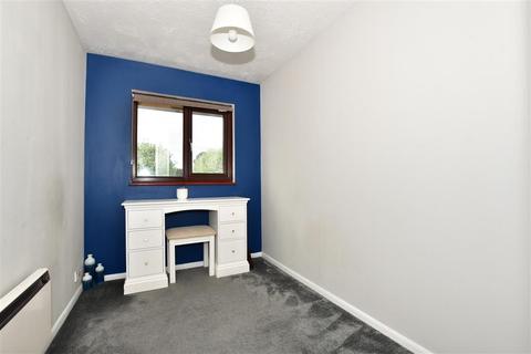 23 Chalice Way, Greenhithe, DA9 9PR