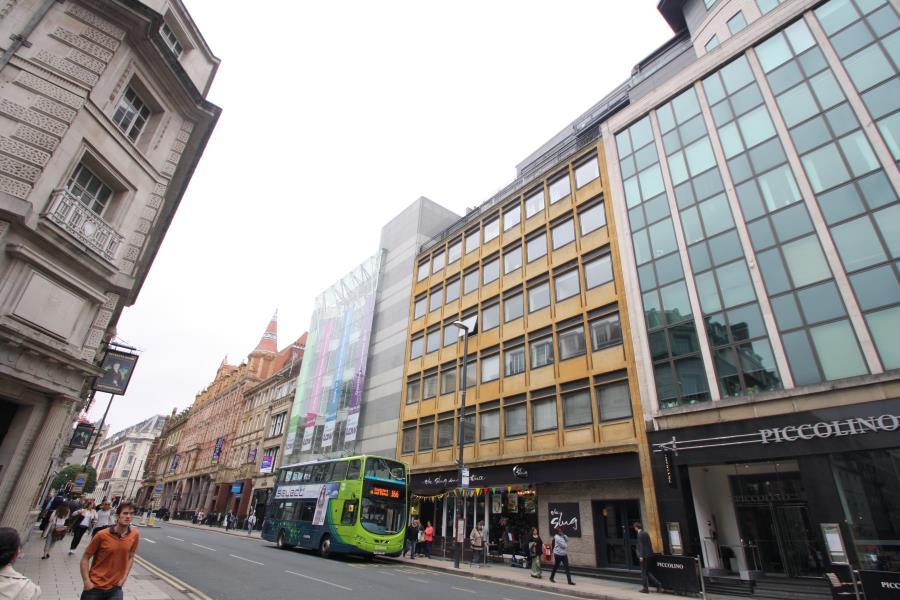 PARK HOUSE APARTMENTS, PARK ROW LS1 5HB 1 bed apartment £795 pcm (£