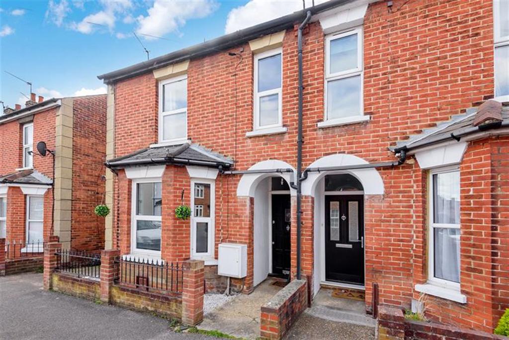 Coleman Road, Aldershot, Hampshire... 3 bed semidetached house £400,000