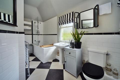 15 Norman Road, Sutton, SM1 2TB
