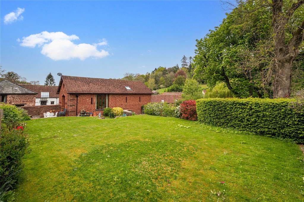 Cockington Village, Torquay, Devon, TQ2 2 bed detached house £575,000