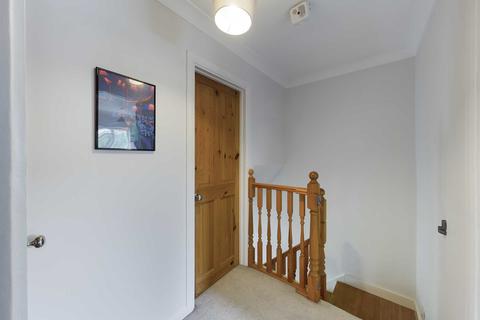 3 Rumballs Close, Hemel Hempstead, HP3 8HX