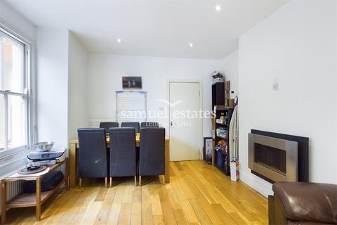 4 bedroom flat to rent, Gilbey Road, Tooting, SW17