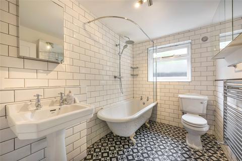 1 bedroom flat for sale, Cantelowes Road, London