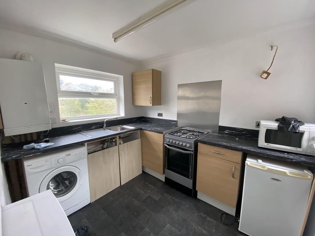 Sherwell Lane, Chelston, Torquay 2 bed ground floor flat £130,000