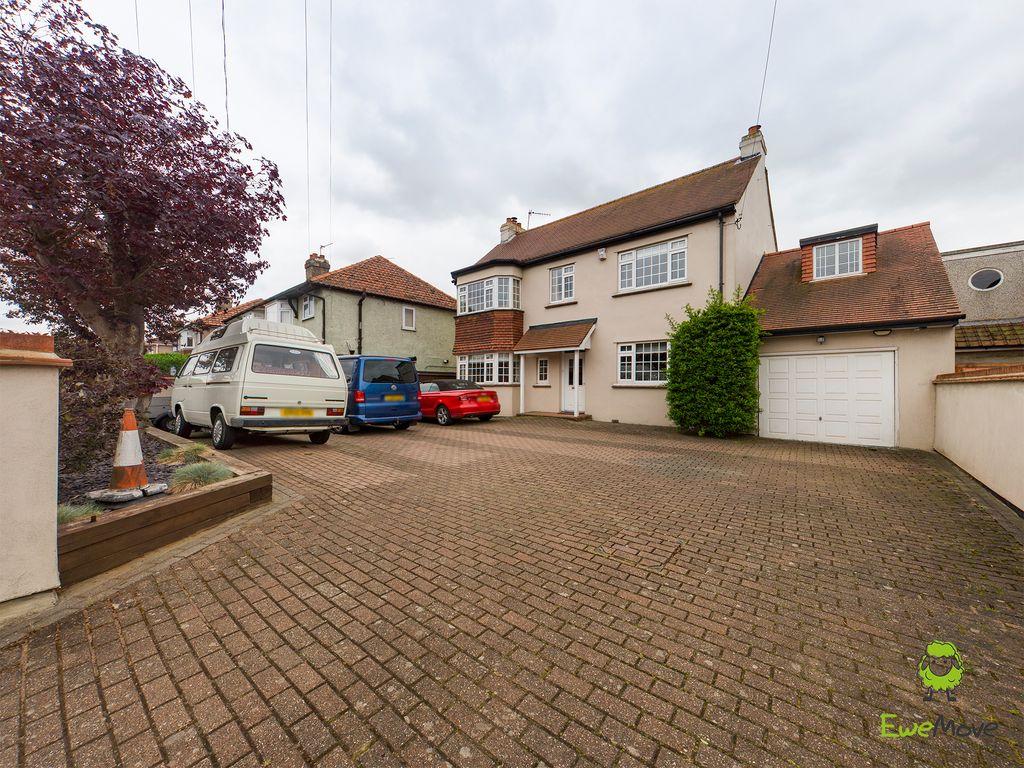 Mayplace Road East, Bexleyheath DA7 6EH 4 bed detached house £800,000