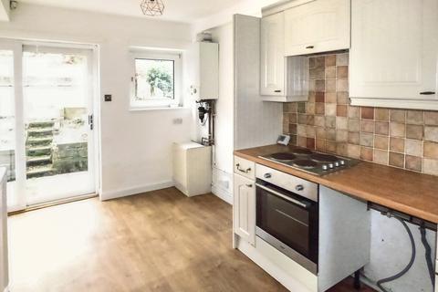 3 bedroom end of terrace house for sale, Powell Road, Bingley, BD16