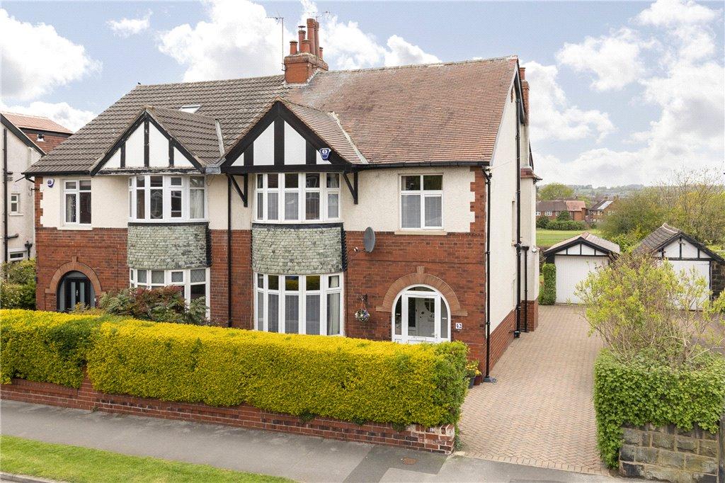 Moor Grange View, Leeds, West Yorkshire 4 bed semidetached house £380,000