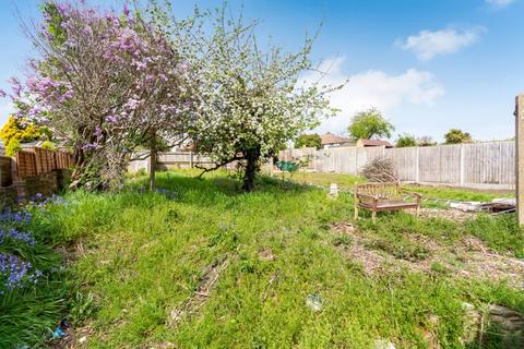 10 Littlejohn Road, Orpington, BR5 2BX