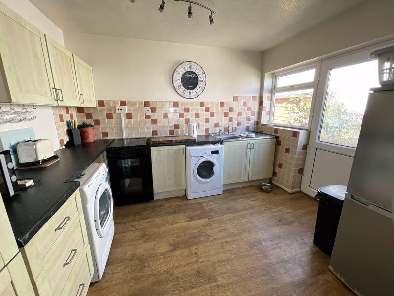 Rhosneigr, Isle of Anglesey 3 bed detached bungalow £420,000