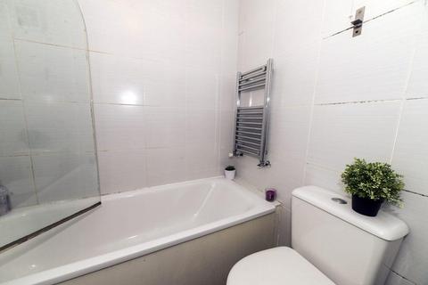 9 Fleeson Street, Manchester, M14 5NG