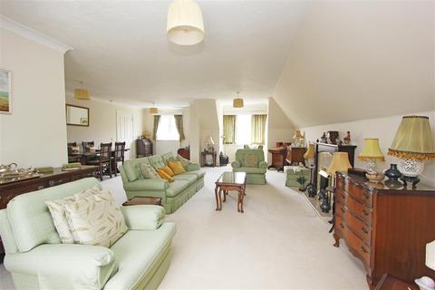 2 bedroom apartment for sale - Gresham Court, Pampisford Road, Purley