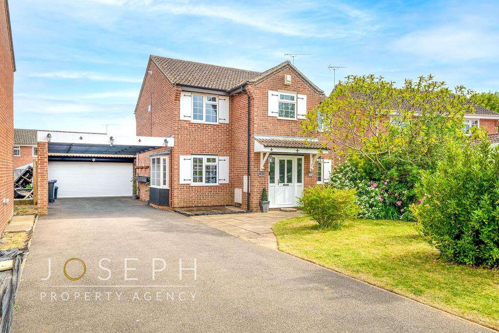 Fishbane Close, Ipswich, IP3 4 bed detached house £425,000
