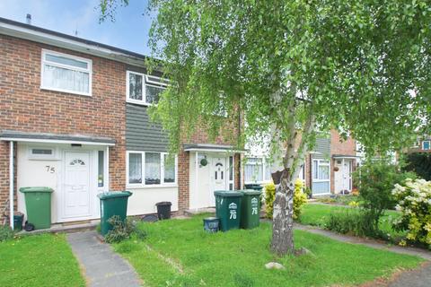 3 bedroom terraced house for sale - Garrick Close, Staines-upon-Thames, TW18