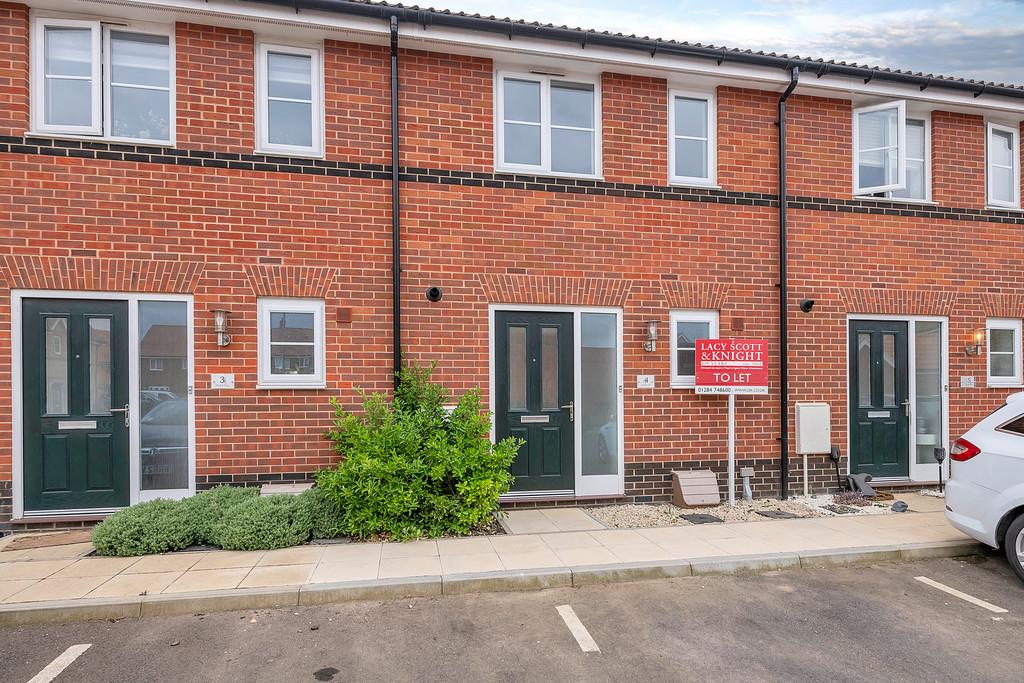 Monks Path, Elmswell, Bury St. Edmunds 2 bed terraced house £950 pcm