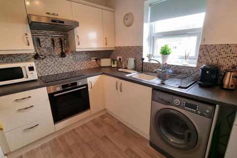1 bedroom apartment for sale - Carrbrook Drive, Royton