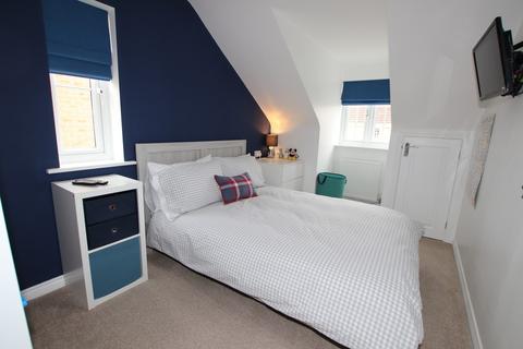 63 Inchburn Crescent, Penistone, Sheffield, S36 6FE