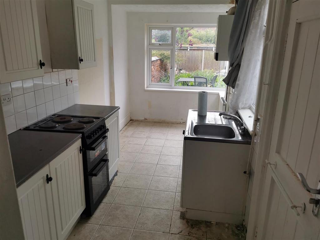 Hungerford Terrace, Crewe 3 bed terraced house £125,000