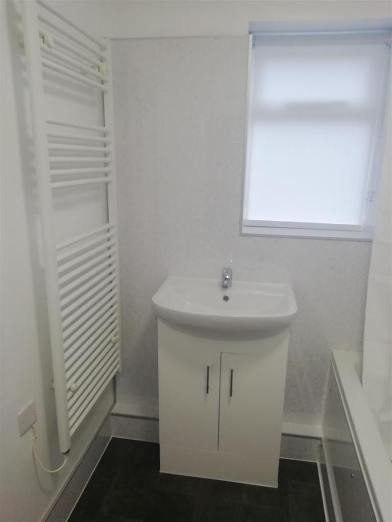 Main Street, Caunton, Newark 2 bed house £850 pcm (£196 pw)