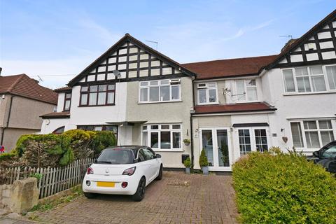 37 Green Way, Bromley, BR2 8EZ
