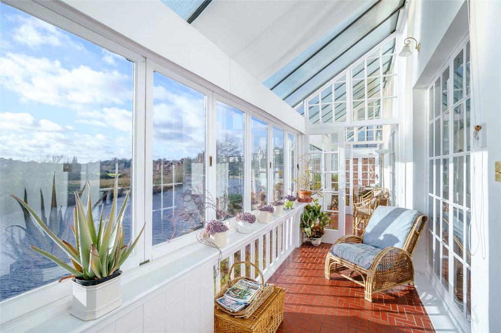 Garden Room