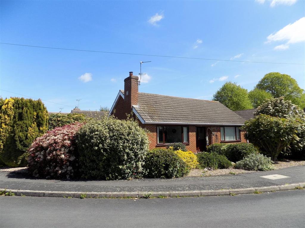 The Paddocks, Bottesford, Nottingham 2 bed bungalow £295,000