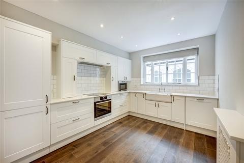 3 bedroom duplex to rent, Catherine Wheel Yard, St. James's, Mayfair, London, SW1A